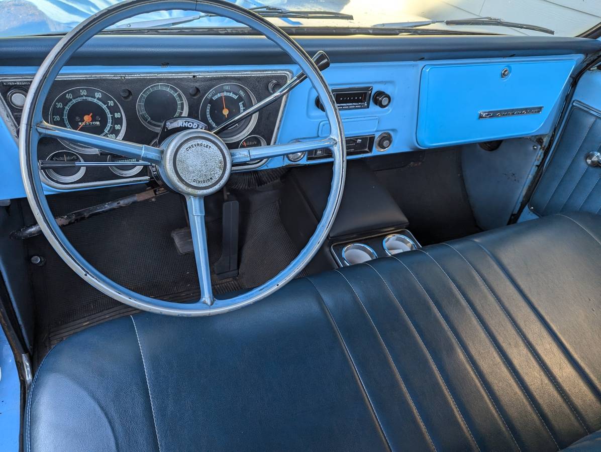Chevrolet-c10-swb-1968-23