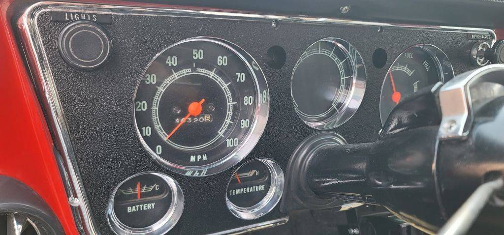 Chevrolet-c10-truck-1969-red-6