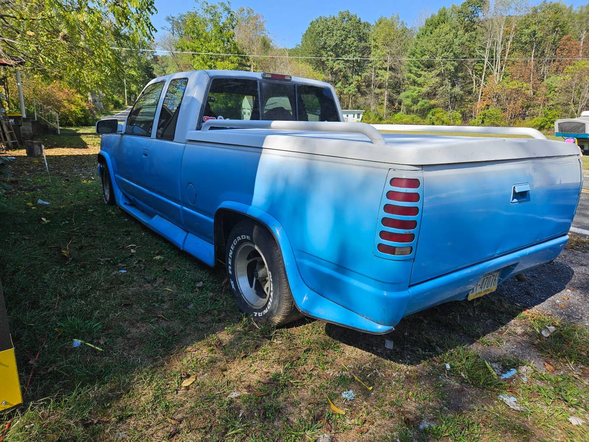 Chevrolet-c1500-1995-custom-2