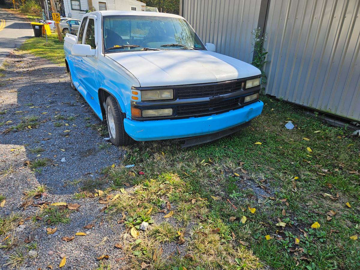 Chevrolet-c1500-1995-custom-4