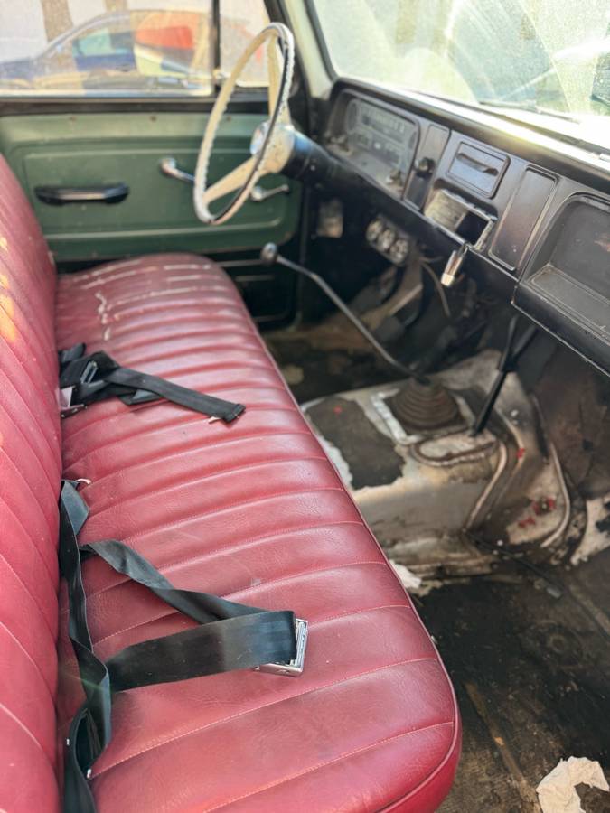 Chevrolet-c20-1966-green-2