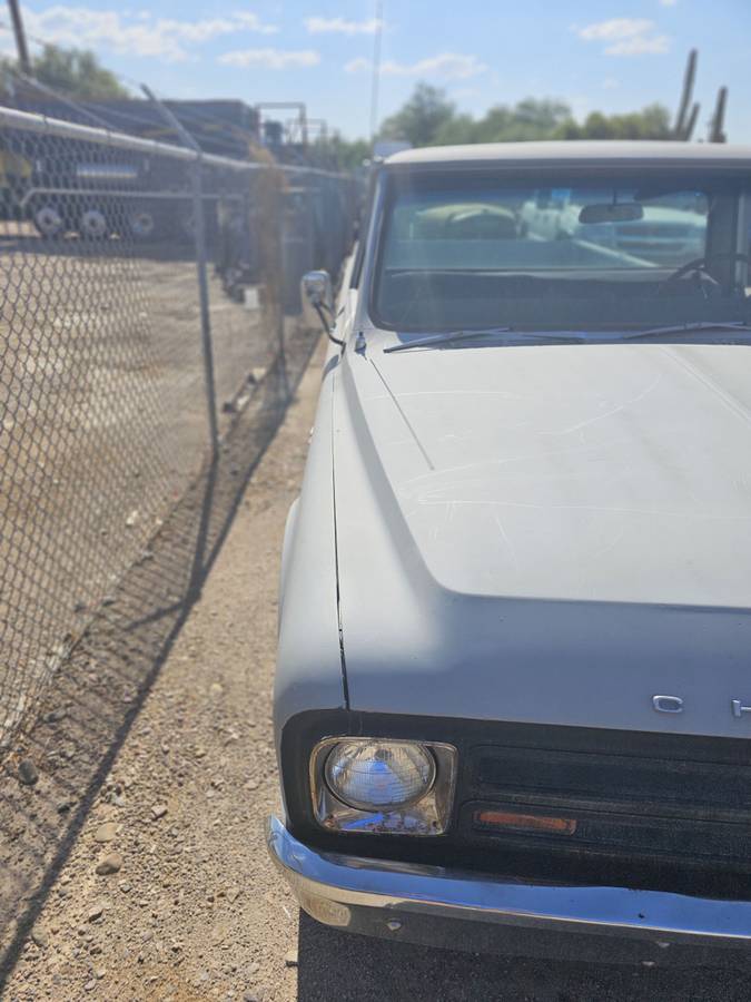 Chevrolet-c20-1968-grey-1