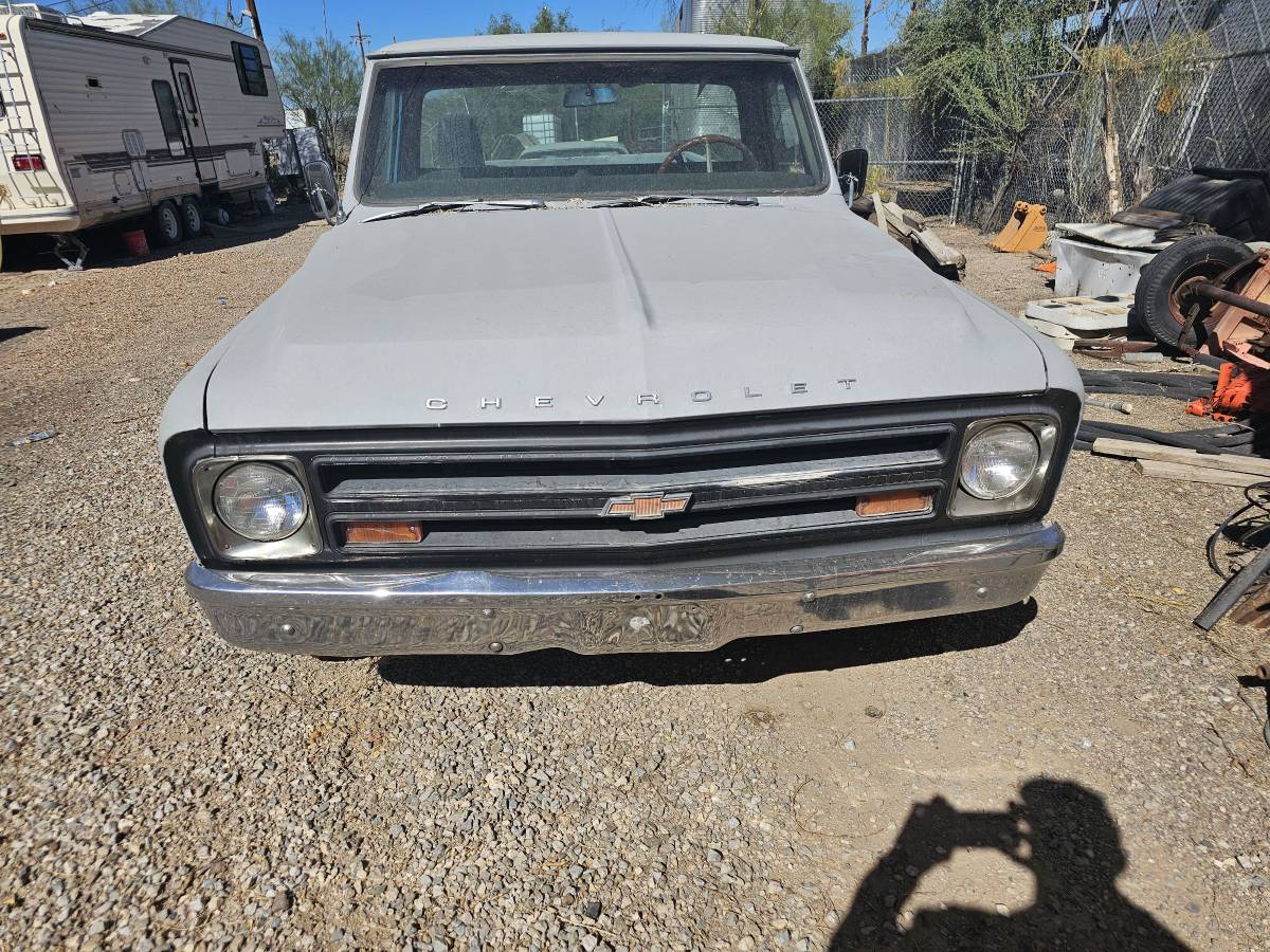 Chevrolet-c20-1968-grey-15