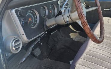 Chevrolet-c20-1968-grey-4