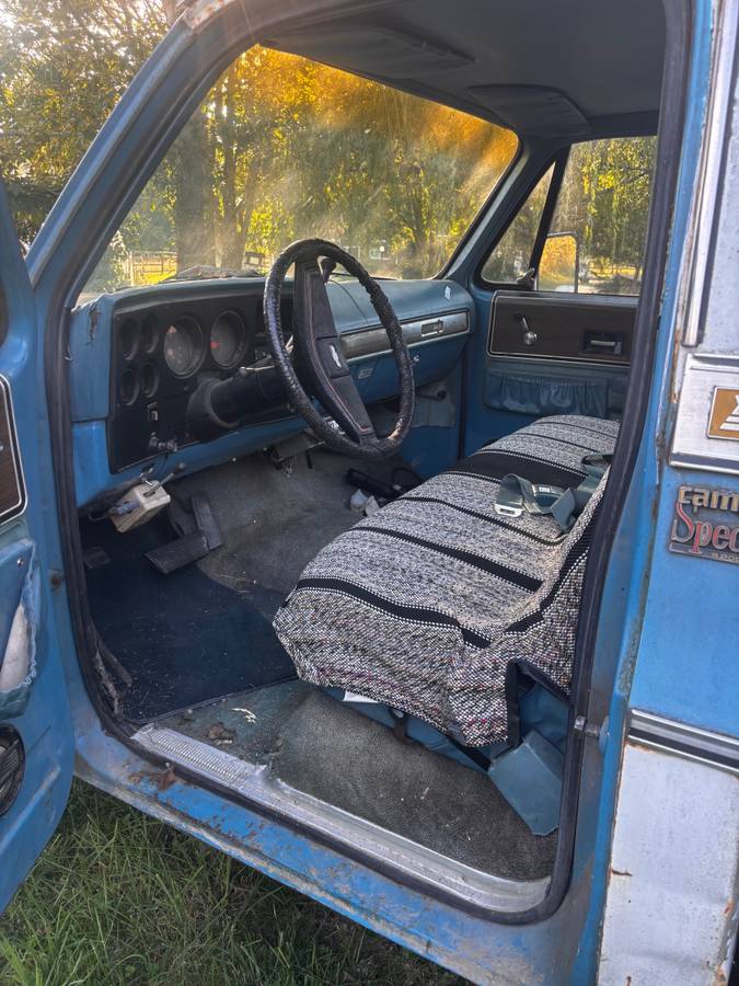 Chevrolet-c20-1973-blue-2