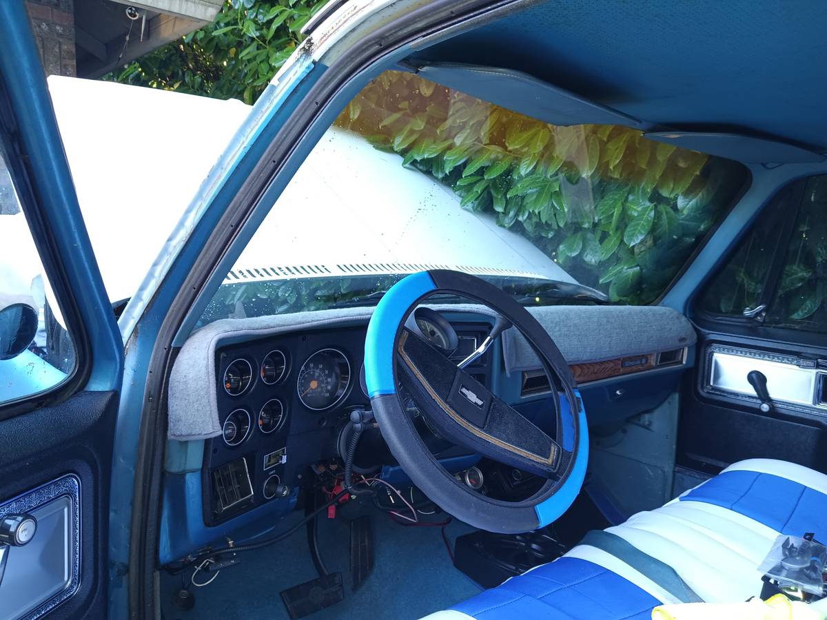 Chevrolet-c20-1977-blue-10