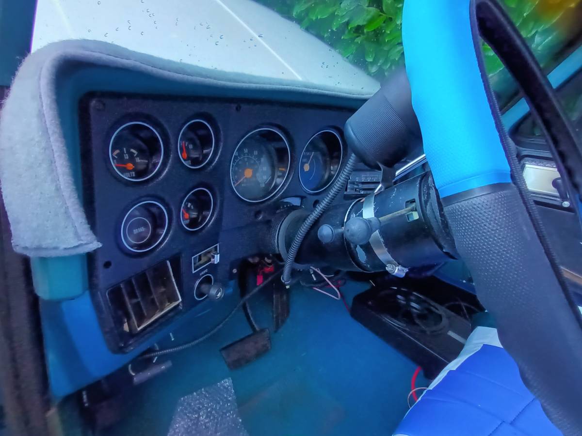 Chevrolet-c20-1977-blue-6