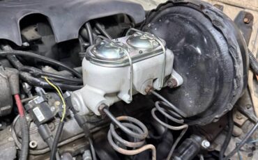 Chevrolet-c20-1977-white-15