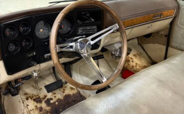 Chevrolet-c20-1977-white-8
