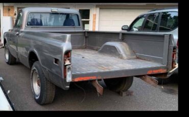 Chevrolet-c20-camper-special-1972-grey-1