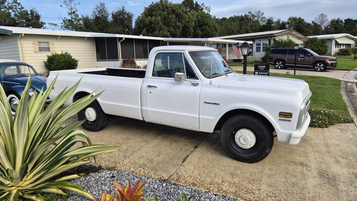 Chevrolet-c20-pickup-1970-11