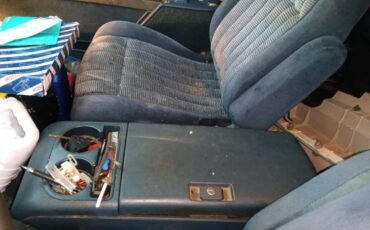 Chevrolet-c2500-diesel-1994-blue-8