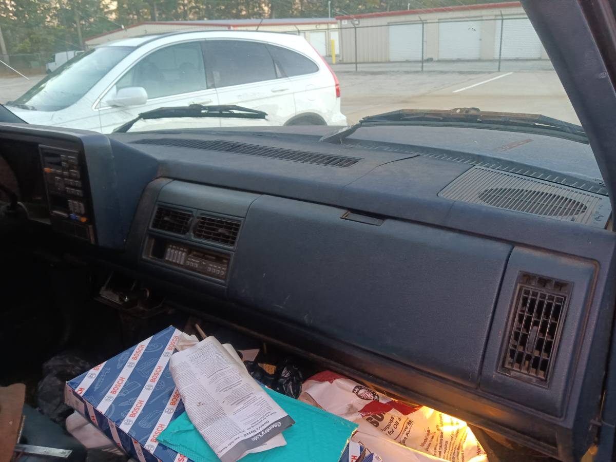 Chevrolet-c2500-diesel-1994-blue-9