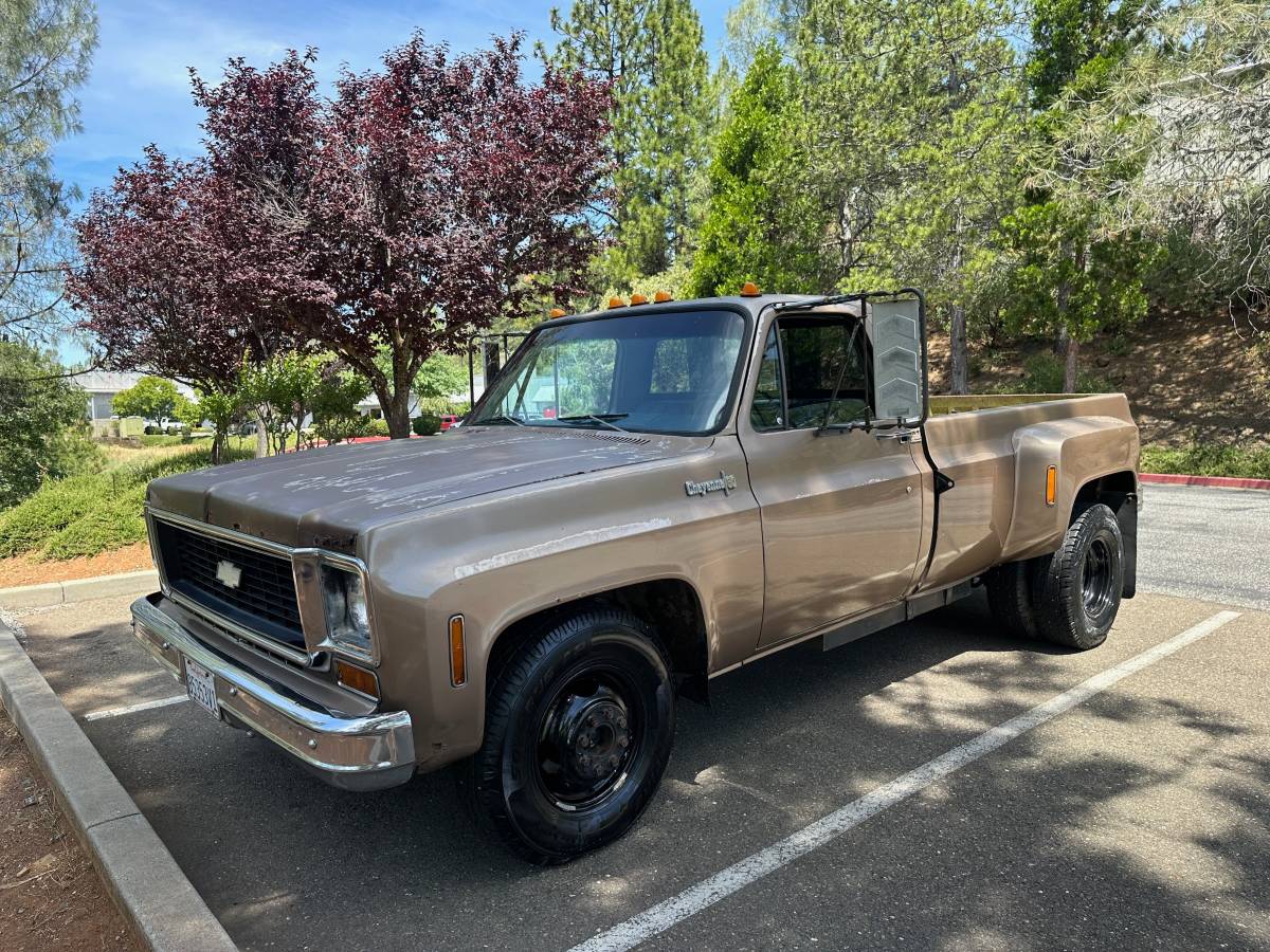 Chevrolet-c30-1973