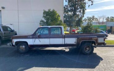 Chevrolet-c30-1978-brown-3