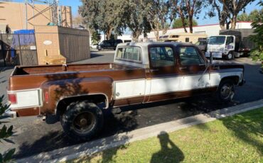 Chevrolet-c30-1978-brown-5