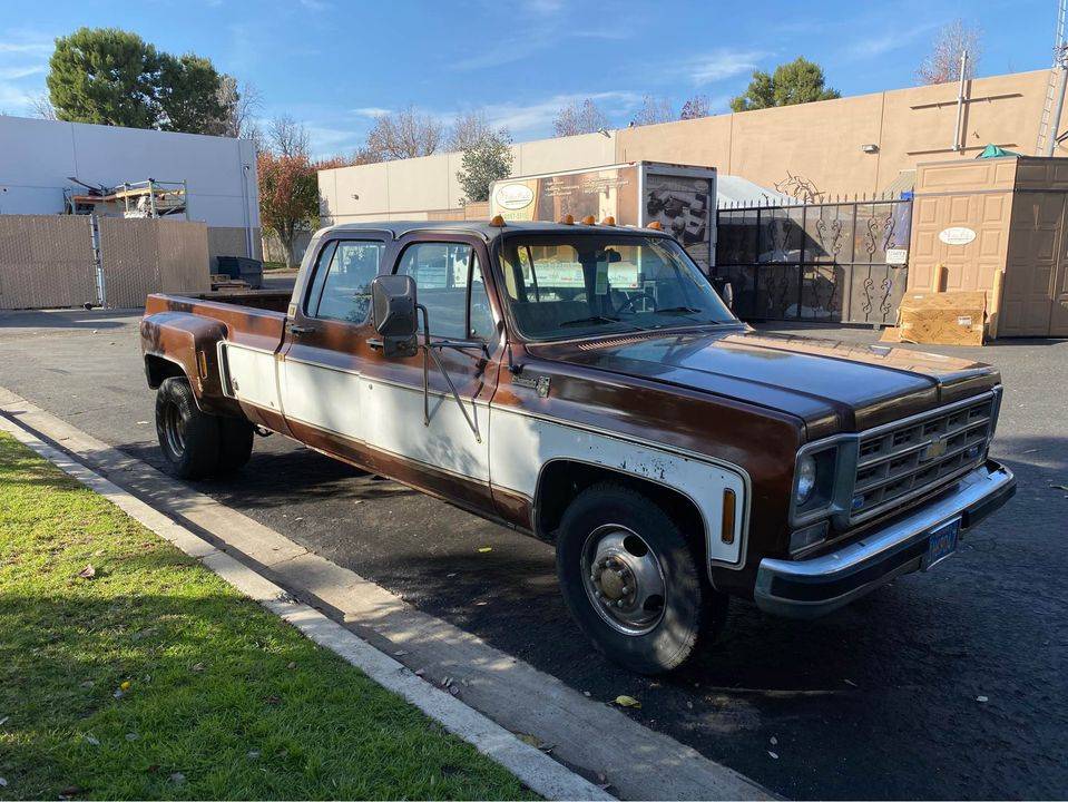 Chevrolet-c30-1978-brown-6