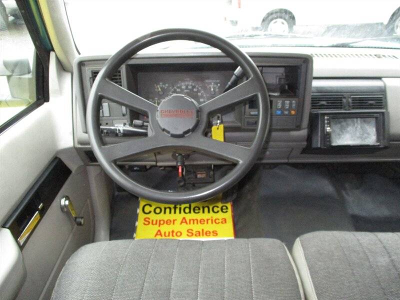 Chevrolet-c3500-silverado-1994-green-10