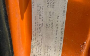 Chevrolet-c7-7000-medium-duty-medium-conventional-1994-orange-10