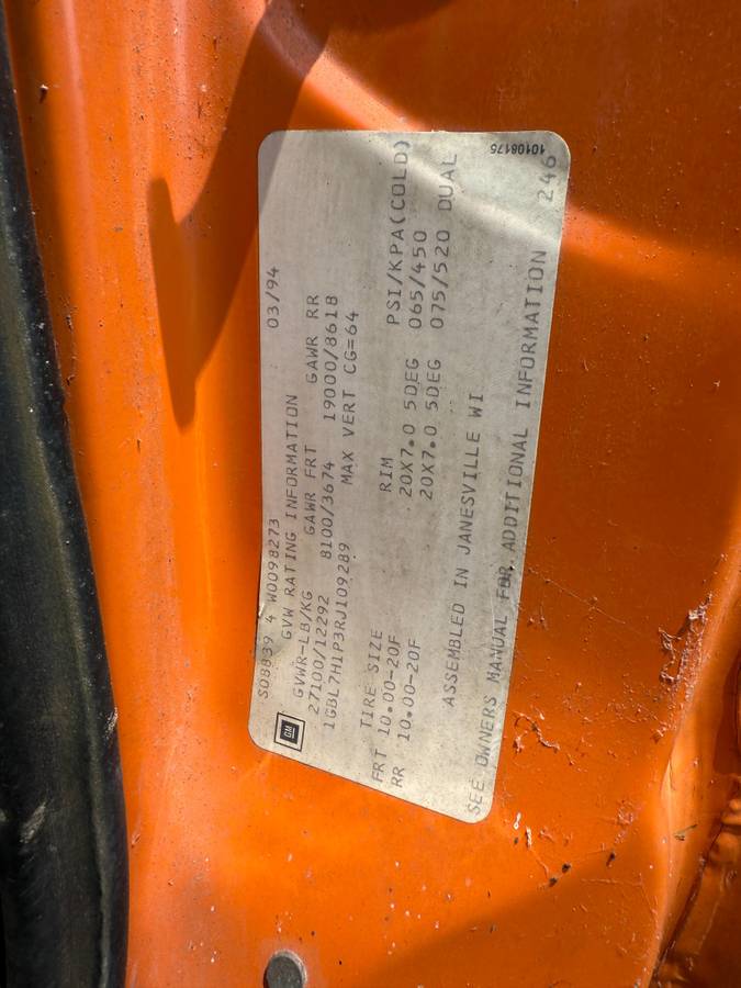 Chevrolet-c7-7000-medium-duty-medium-conventional-1994-orange-10