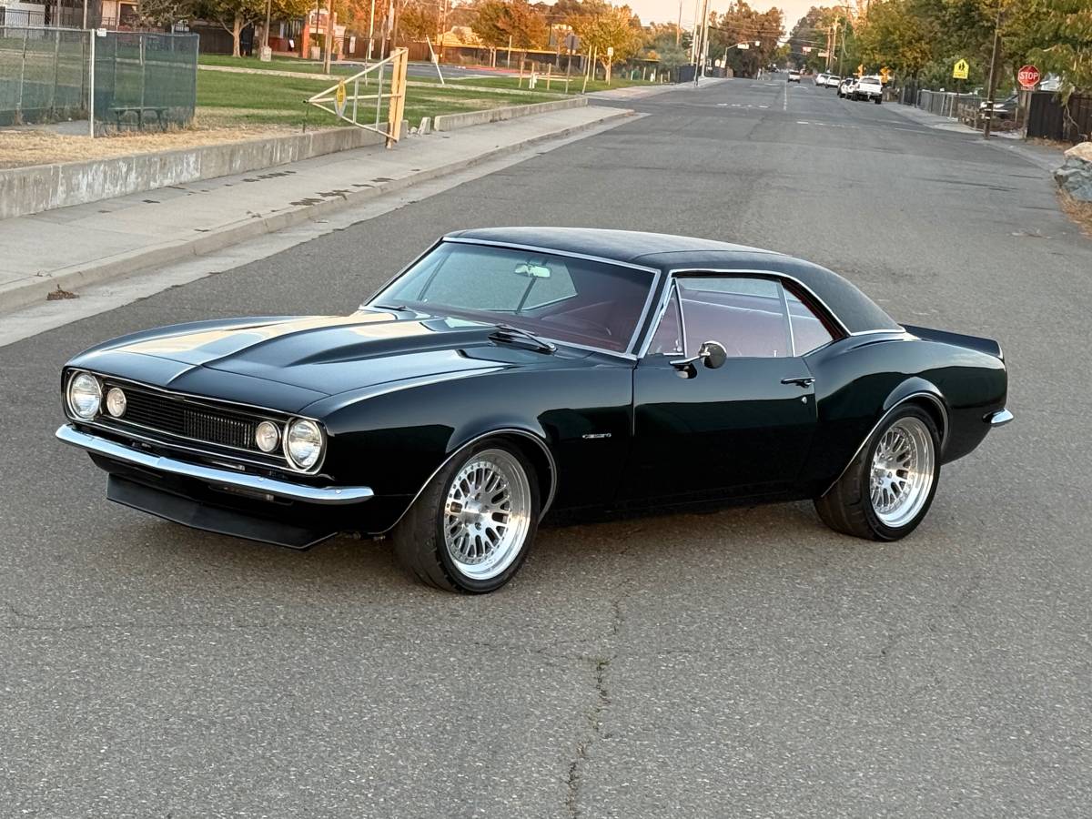 Chevrolet-camaro-1967-1