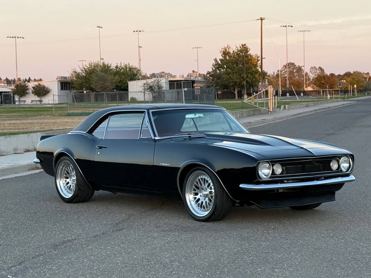 Chevrolet-camaro-1967-2