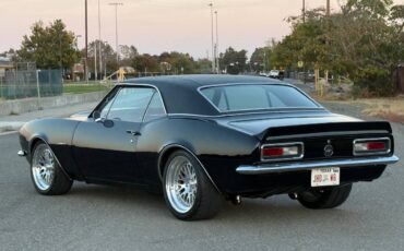 Chevrolet-camaro-1967-24