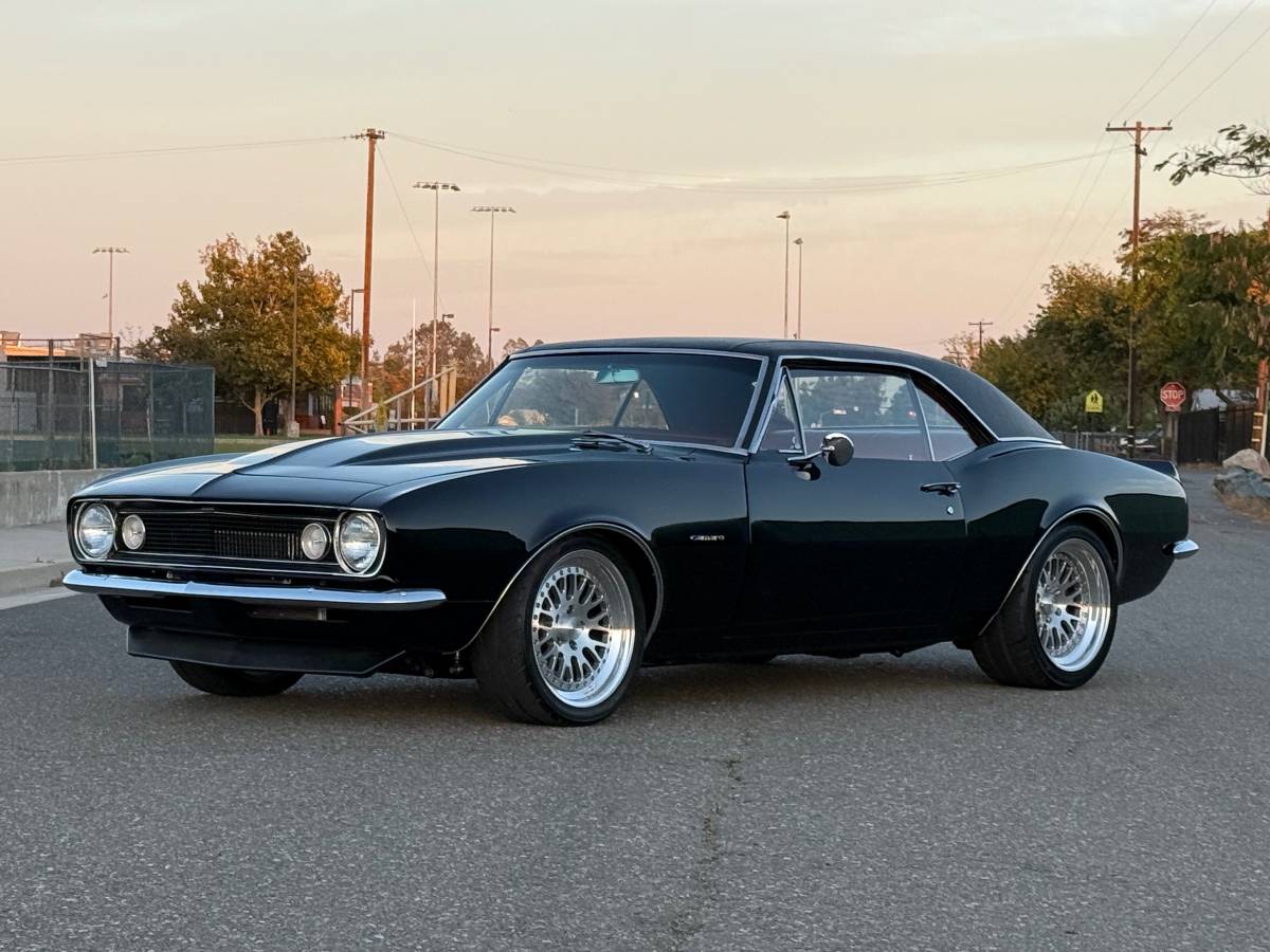 Chevrolet-camaro-1967-36
