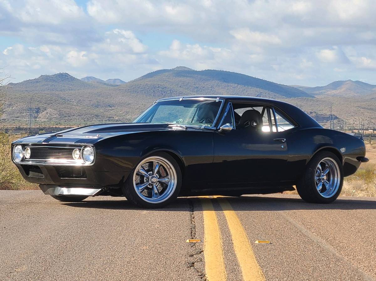 Chevrolet-camaro-1967-black-5