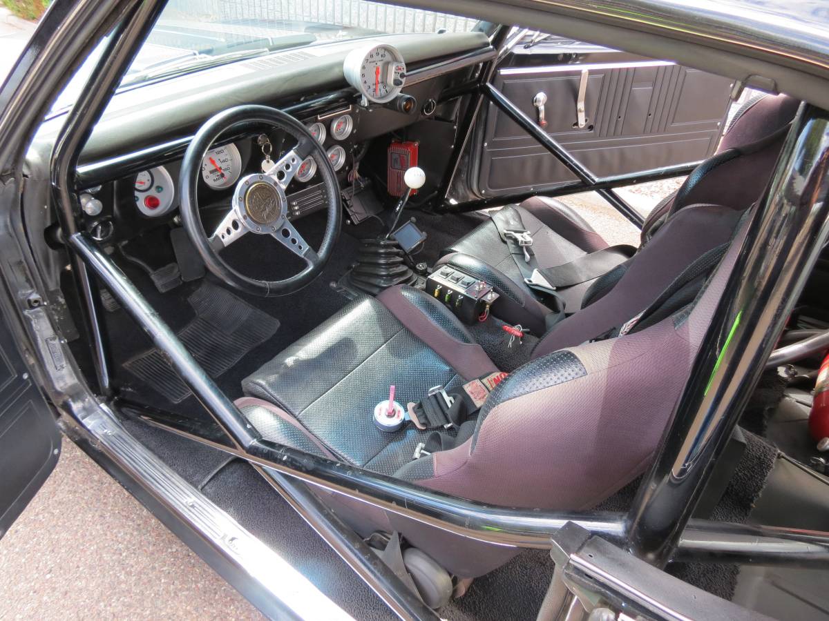 Chevrolet-camaro-1967-black-6