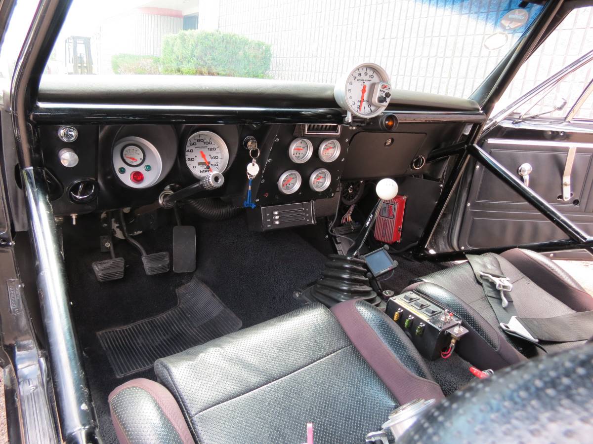 Chevrolet-camaro-1967-black-7