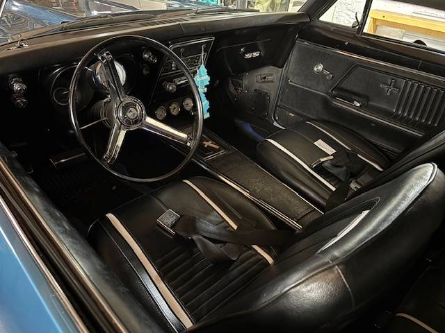 Chevrolet-camaro-1967-blue-18