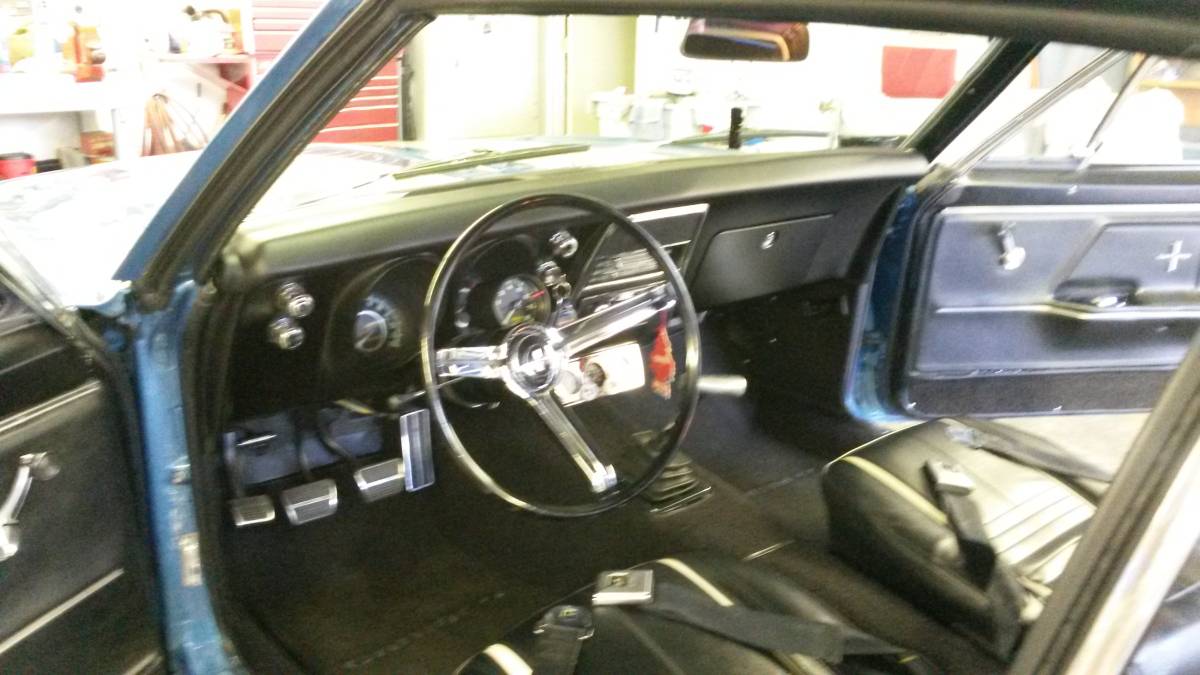 Chevrolet-camaro-1967-blue-19