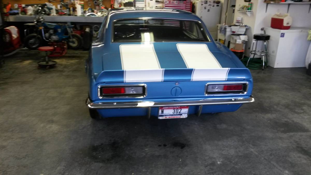 Chevrolet-camaro-1967-blue-2