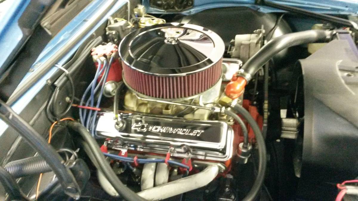 Chevrolet-camaro-1967-blue-28