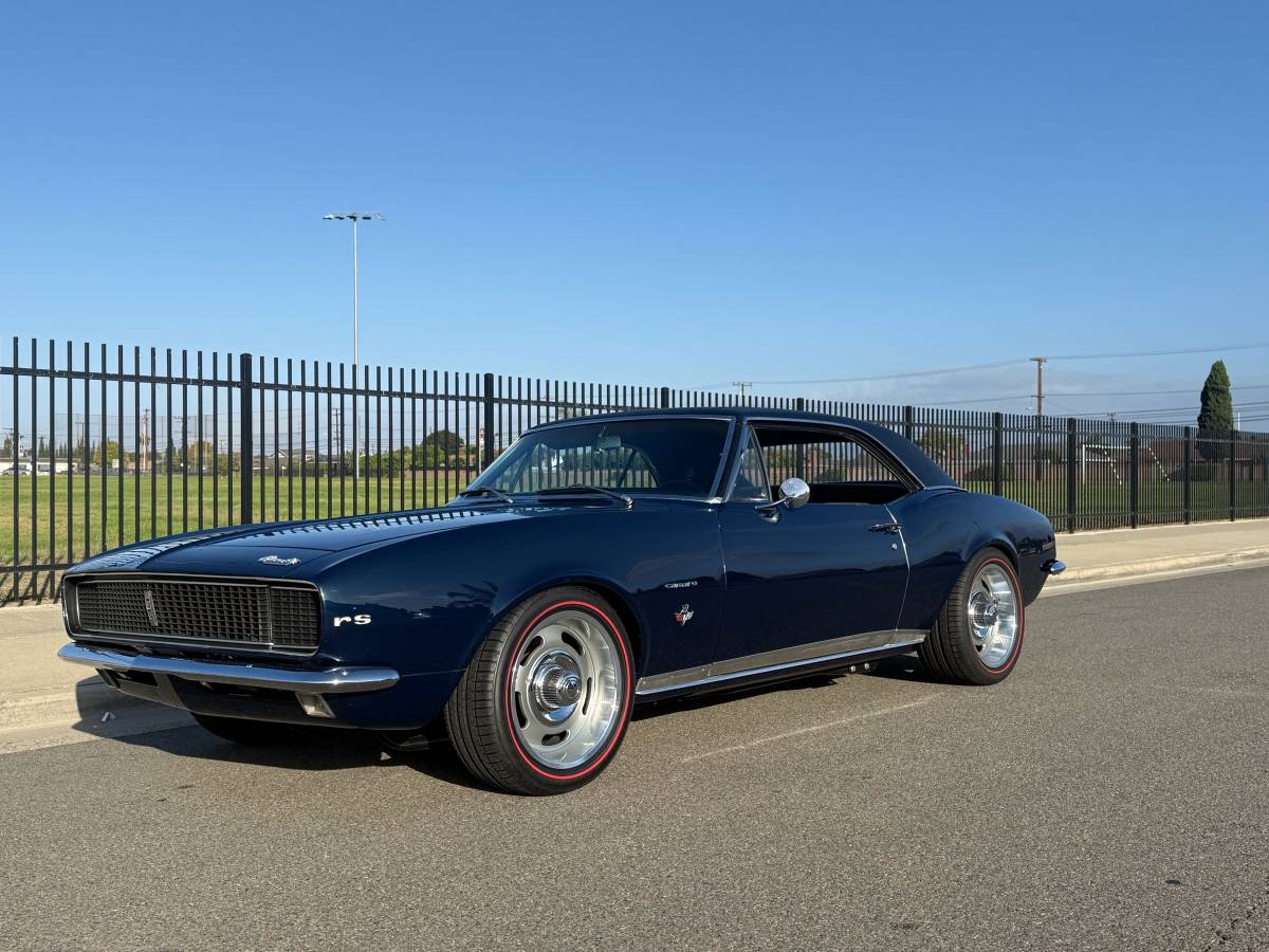 Chevrolet-camaro-1967-blue