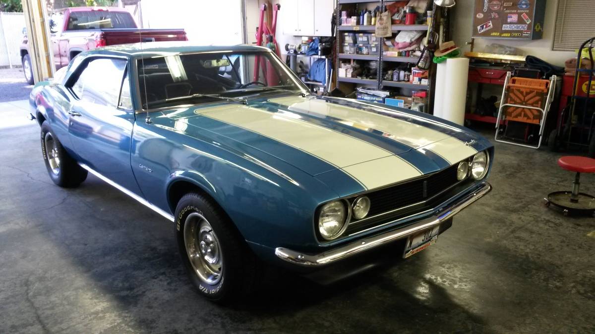 Chevrolet-camaro-1967-blue