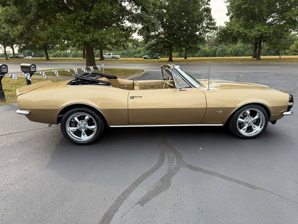 Chevrolet-camaro-1967-custom-143