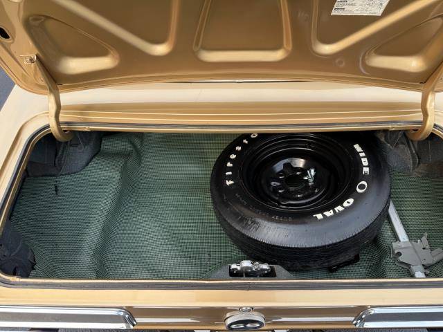 Chevrolet-camaro-1967-custom-230