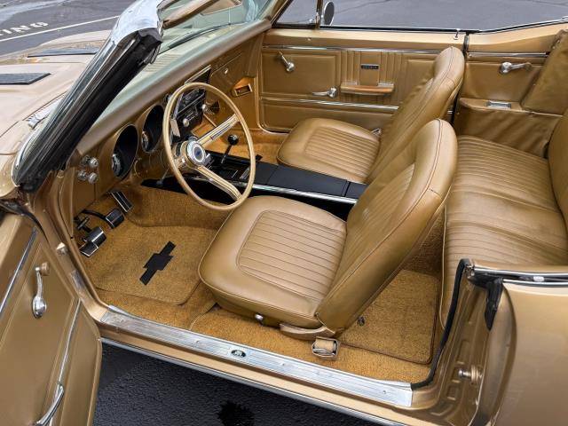 Chevrolet-camaro-1967-custom-240