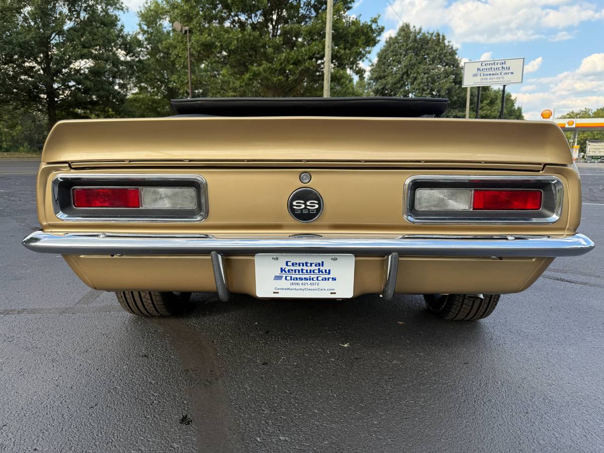 Chevrolet-camaro-1967-custom-295
