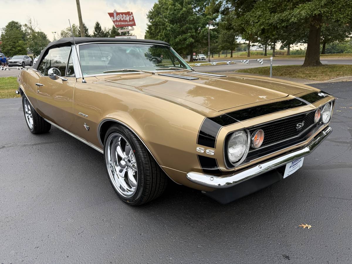 Chevrolet-camaro-1967-custom-90