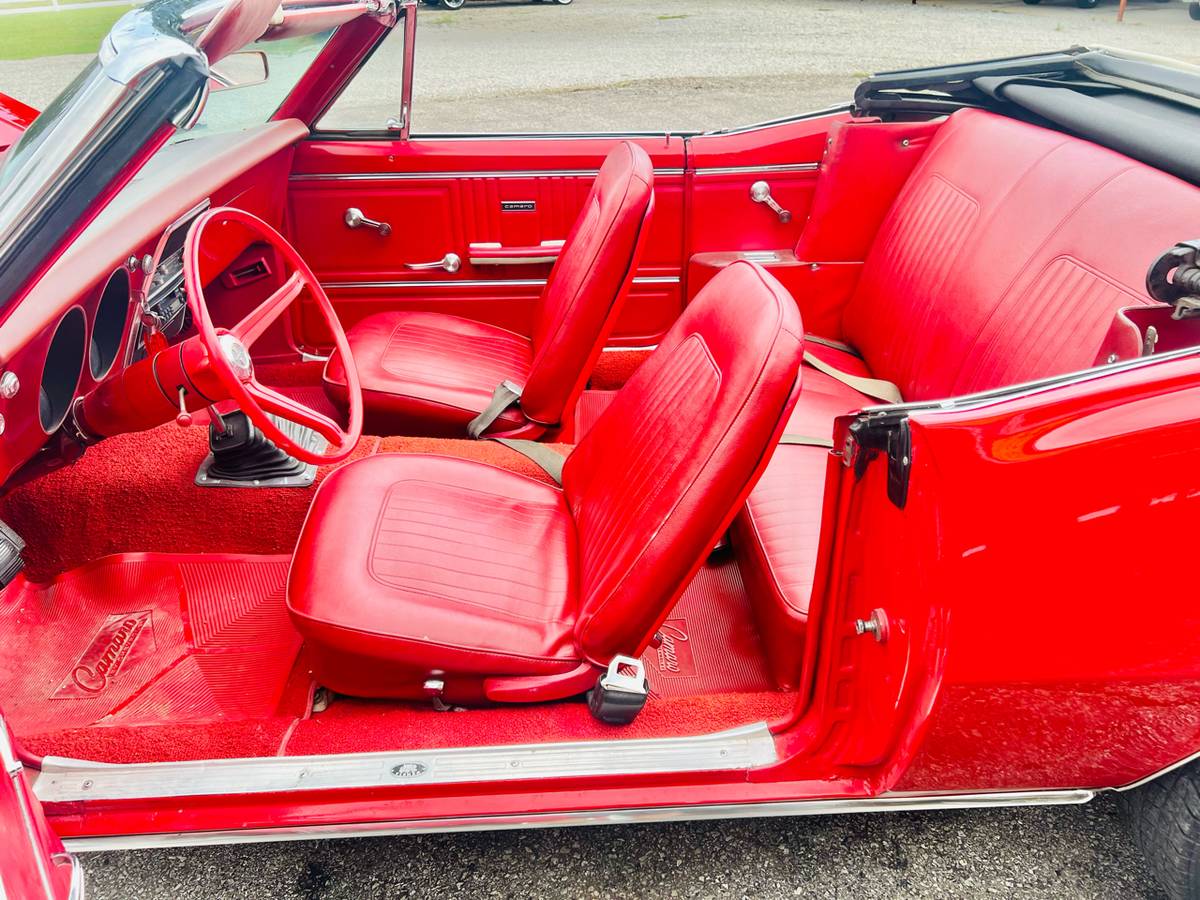 Chevrolet-camaro-1967-red-12