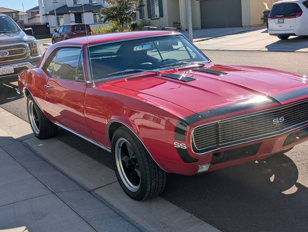 Chevrolet-camaro-1967-red-16
