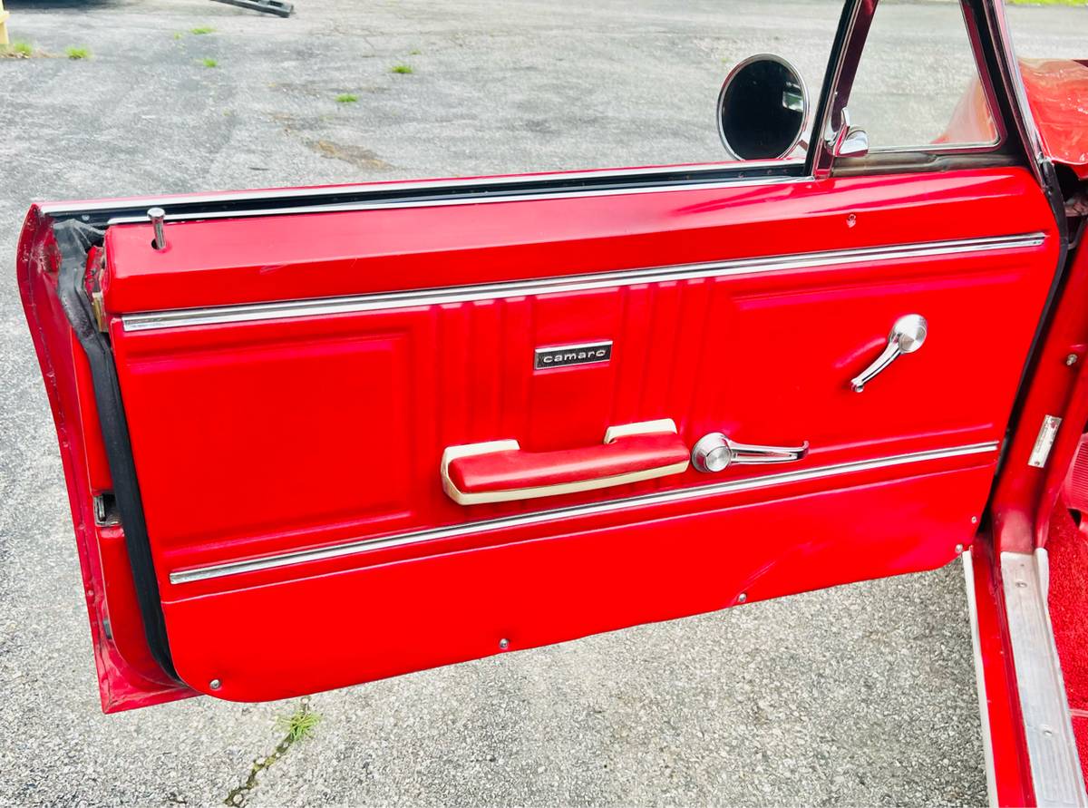 Chevrolet-camaro-1967-red-16
