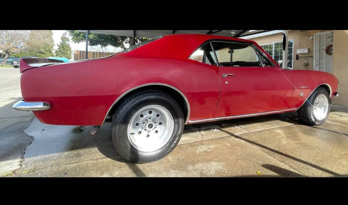 Chevrolet-camaro-1967-red-2