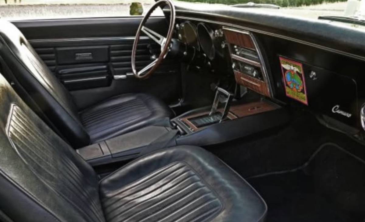 Chevrolet-camaro-1968-21
