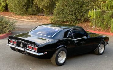 Chevrolet-camaro-1968-black-3