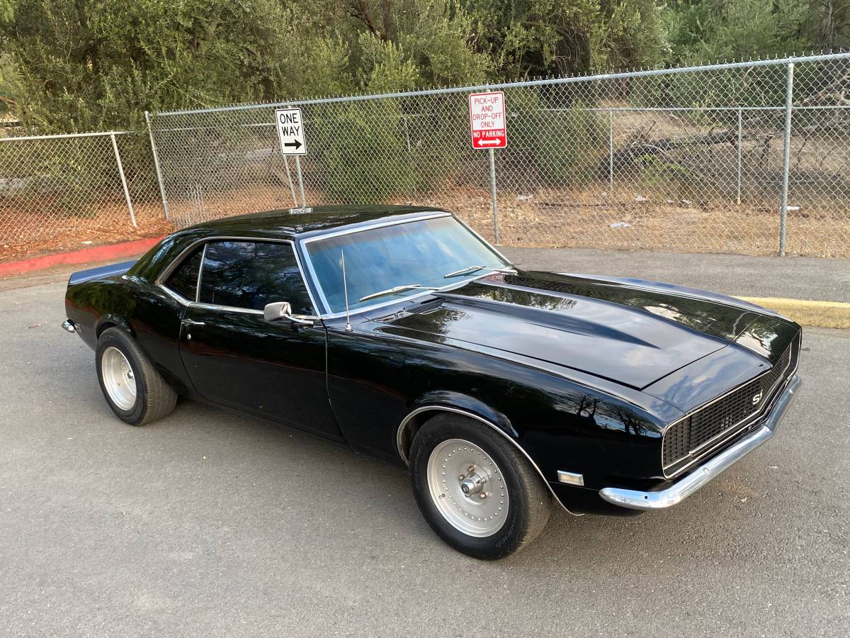 Chevrolet-camaro-1968-black-4