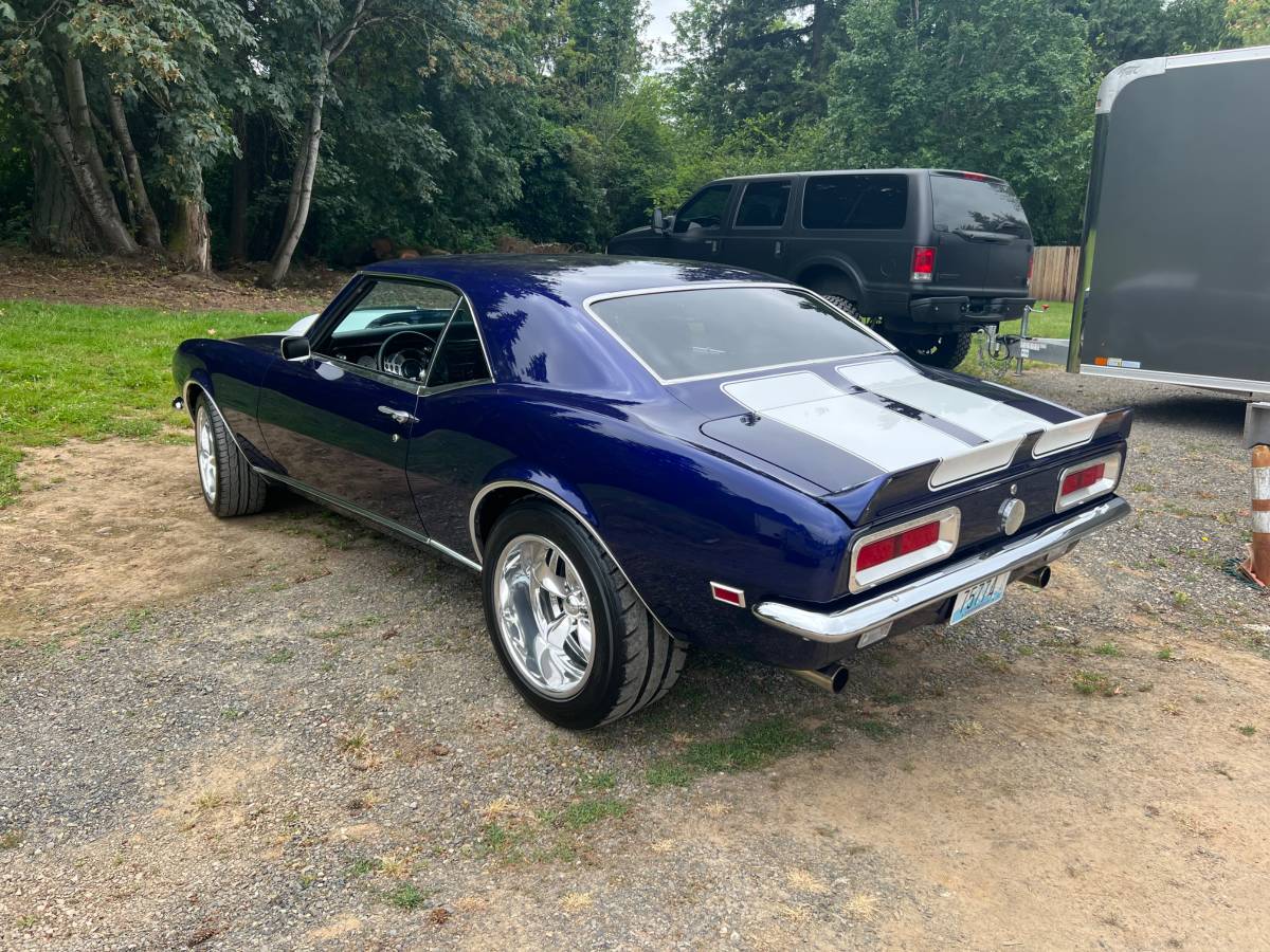 Chevrolet-camaro-1968-blue-13